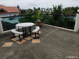 Turtle Inn Resort