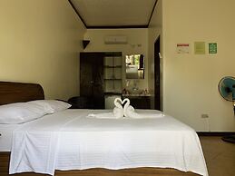 Turtle Inn Resort