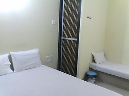 Skyway Inn