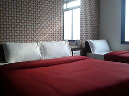Skyway Inn