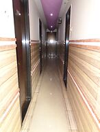 Skyway Inn