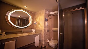 Royal Dragon Hotel – All Inclusive