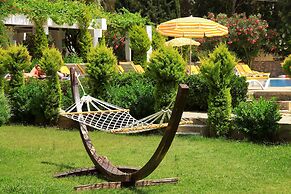 Natur Garden Hotel