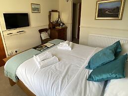 Plumpton Court