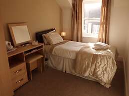The Golden Lion Hotel