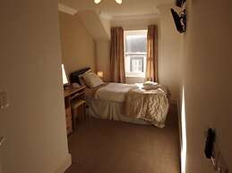 The Golden Lion Hotel