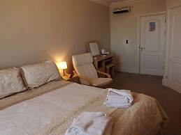 The Golden Lion Hotel
