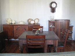 Lovedale Cottages