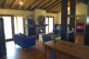 Lovedale Cottages