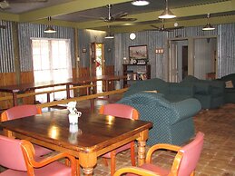 Lovedale Cottages