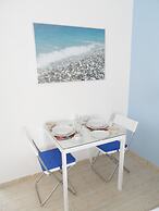 Seafront Studios & Apartments