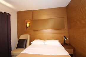 Honey Lodge