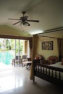 Villa Thongbura
