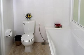 Villa Thongbura