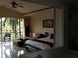 Villa Thongbura
