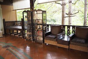 Villa Thongbura
