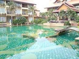 Villa Thongbura