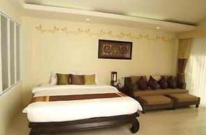 Villa Thongbura