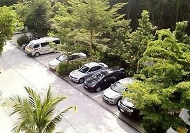 Villa Thongbura