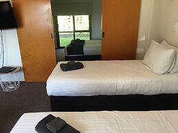 Half Moon Bay Motel