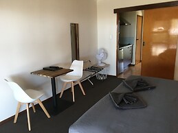 Half Moon Bay Motel