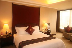 Royal Marina Plaza