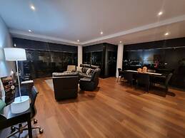 Accent Accommodation at Docklands Melbourne