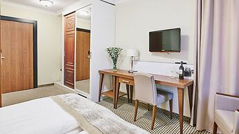 Jantar Hotel & Spa