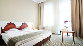 Jantar Hotel & Spa