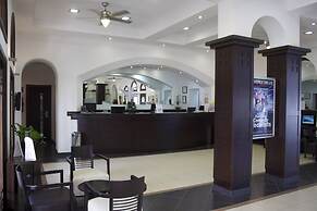 Ona Beverly Hills Suites