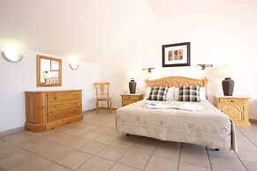Ona Beverly Hills Suites