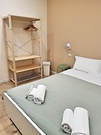 B&B Gisira