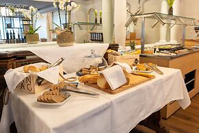 Adaastra Boutique Hotel