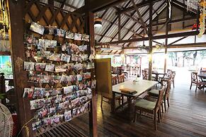 Lanta Villa Resort
