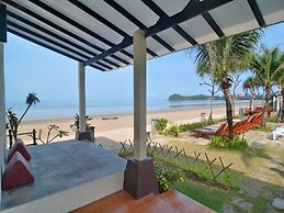 Golden Bay Cottage