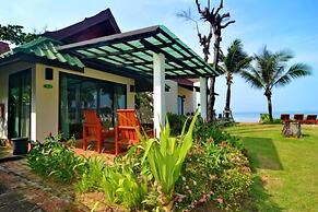 Golden Bay Cottage
