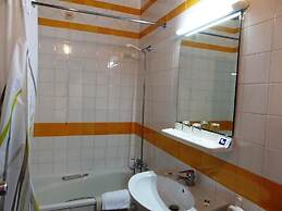 Hotel Luar