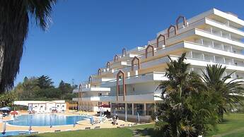Hotel Luar