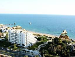 Hotel Luar