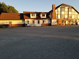 Englehart Inn