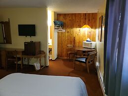 Englehart Inn
