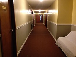 Englehart Inn