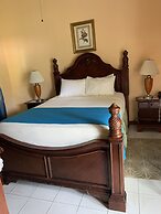 Rayon Hotel