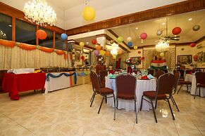 Rayon Hotel