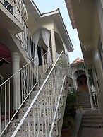Rayon Hotel