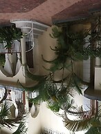 Rayon Hotel