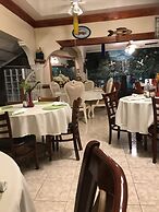 Rayon Hotel