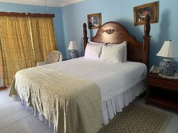 Rayon Hotel