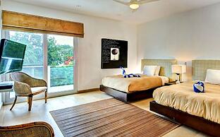 Luxury Condo Boutique