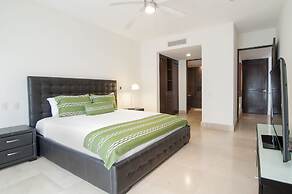 Luxury Condo Boutique